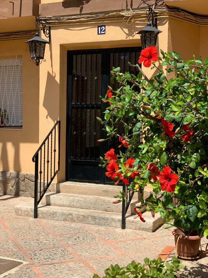 La Casa De Los Tres Amigos Sagunto Exterior foto